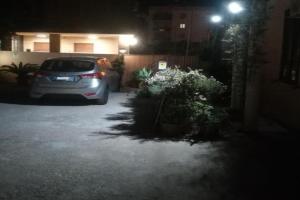 La Casa sul Viale, Syracuse