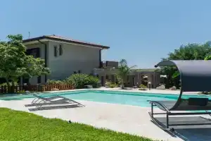 Etnea Home with Pool by Wonderful Italy Apartments, San Giovanni la Punta