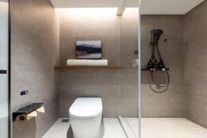 Atour Hotel Jinji Lake East Park High-Speed Rail Station, Suzhou