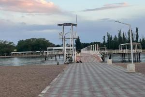 Parizh Apartments, Choktal