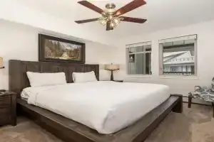 Premium Unit 4663 - One Bedroom withFull Kitchen - Fraser Crossing Founders Pointe condo, Winter Park