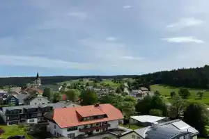 Ferienwohnung Schönwaldblick - 2 große Balkone mit traumhafter Sicht - barrierefrei - Mein SWH Apartments, Schonwald im Schwarzwald