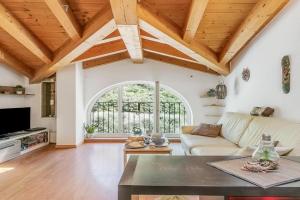 Torbole On the Moon - Happy Rentals Apartments, Nago-Torbole