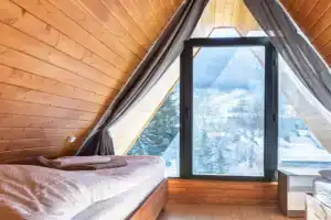 Rock Cabins Svaneti Apartments, Mestia