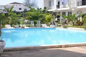 Blue Apartments, Mbweni