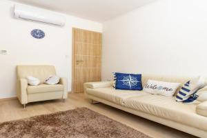 Bolyai Apartment 3BR AC PARKING GRF, Siofok