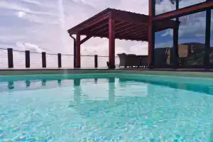 Bel Air Holiday Apartments, Victoria