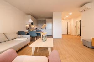 Nest 5B Apartments, Bratislava