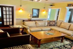 The Charmer Guest house, Tallahassee