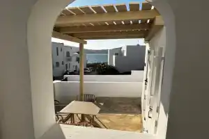 ALTHEA suites, Naousa