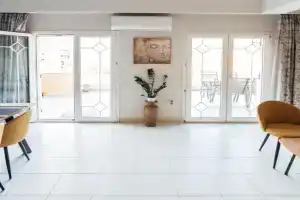 Beachfront apartment with a view, Xylokastro