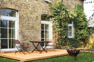 Old Carpentry Shop Guest house, Potsdam