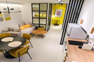 Lemon Tree Studio 2, Mytilini