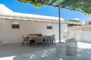 Earthy House - 1, Messaria