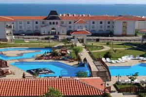 Kombani 3 Apartments, Sveti Vlas