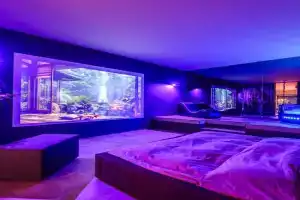 Jacuzzi Cinema Wabi Sabi 3 Apartments, Kaunas