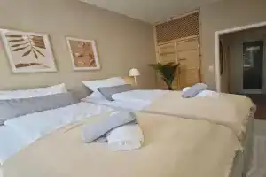NEU! KINGS-Apartment - 300m zum Bahnhof - 6 Personen - Küche - Gerberplatz, Memmingen