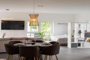 Lux Apts Deluxe Apartment-Zentral-Messe-Küche, Koln