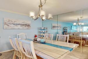 Gulf Place 19 & 20 Apartments, Holmes Beach