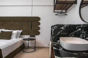 Ermou 44 City Hotel, Faliraki