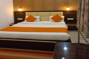 The Mark by Sar Taj Hotel and restaurant - Affordable Stay Near Taj Mahal, Agra