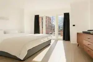 Cozy Family Apartment - Bus & Tram Right in Front, Antwerp