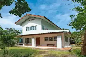 Naiharn Beach Holiday Villa, Rawai Phuket, Nai Harn