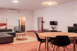 Lux12 Lake Apartments, Como