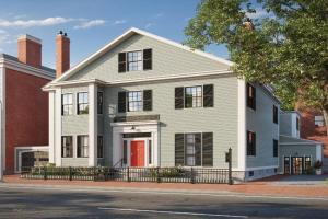 Cambridge Common House, Cambridge