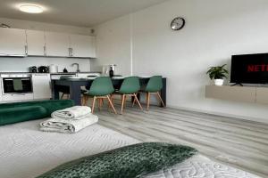 Luxury Green Skyline in center of Apartments, Udine