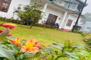 Gregory Lake Inn Resort, Nuwara Eliya