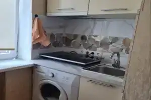 posutochno na YuZhD Apartments, Kharkiv