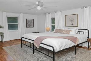 Park St Haven 4BR with Patio Guest house, Columbia