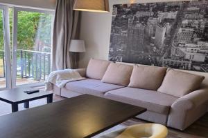Cozy Little Penthouse Free Parking, Self Check In, Tallinn
