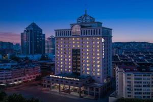 Wanda Moments, May Fourth Square Hotel, Qingdao