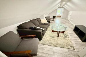 BEST PLACE TO STAY - Close to Downtown! - FREE PARKING! Guest house, Chicago