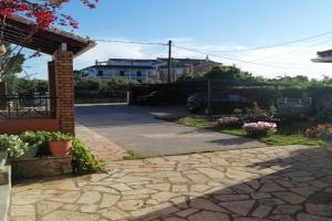 Armonia Studios, Agios Georgios Argyradon