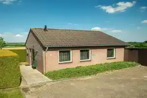South Limburg Bungalow Near Tripoint Guest house, Aachen