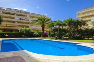 ALBENIZ Atic Planetcostadorada Apartments, La Pineda