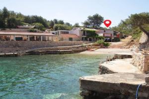Pet Friendly Apartment In, Hvar