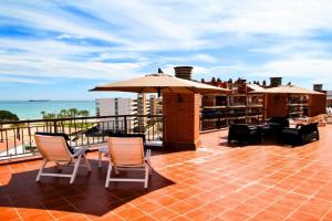 TECAVI II Atic Planetcostadorada Apartments, La Pineda
