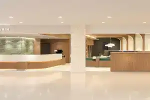 First Cabin Airport Hostel, Naha