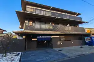 Rest Collection Jingu Nijo Apart-hotel, Kyoto