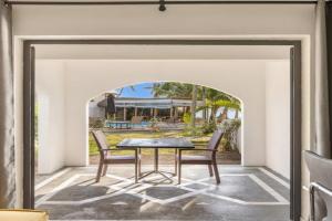 Grand Sahāna 3 - Beachfront Studio Apartment - Work from Paradise - Digital Nomad, Mont Choisy