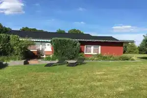 Holiday home in with swimming pool, Daun