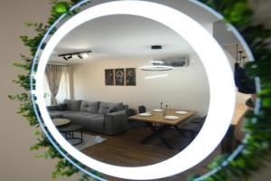 Cristal Palace Suites 003, Kraguyevats