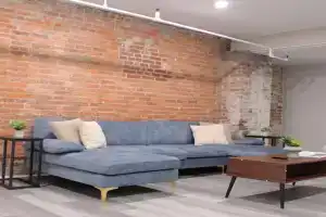 2 bdrm Modern & Hip Apt with Private Patio Apartments, Albany