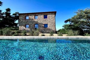 Luxury Villa Overlooking Val D'orcia, Roccastrada