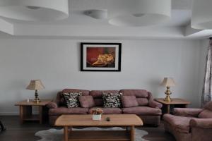 Newly constructed 3-Bedroom-Hyde Park- close to UWO and Hospital, London