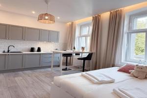 Stylish Studio on a Historic & Trendy Street, Bydgoszcz